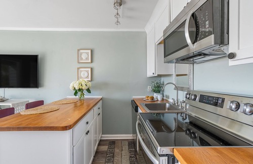 Charleston County Condominio | Sea Cabin on IOP, ocean view, beach, pool access
