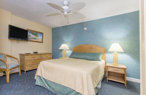 Daytona Beach Shores Hotel | Sea Club IV Resort