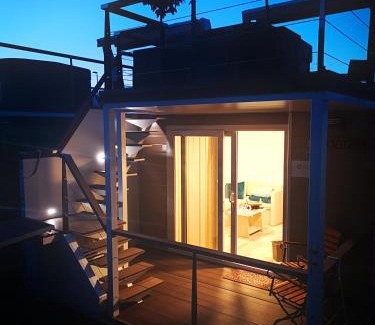 Seca Casa | Sea Diva - luxury boathouse