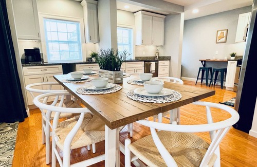 Kittery Casa | Sea-Esta House - Walk to DWTN Portsmouth, Shipyard; Drive to UNH, Beaches, Pease