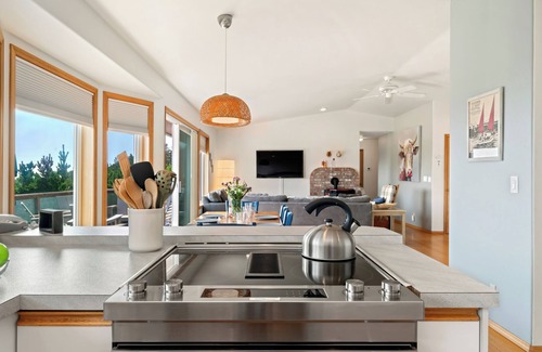 Manzanita Casa | Sea Esta MCA#465-Perfect family home w/ping pong/foosball/dogs ok-4bd/3.5 bth