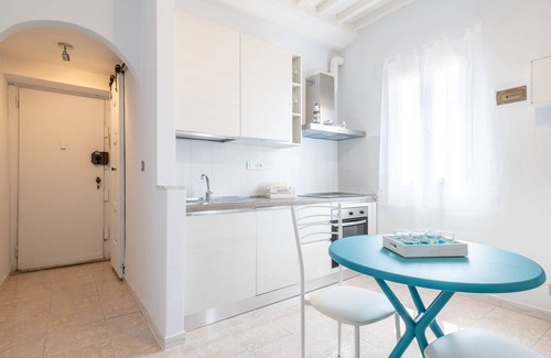 Venezia Nuova Apartamento | Sea Foam House in Livorno