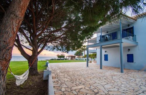 Vromonerion Casa | Sea-front Estate Navarino Baths