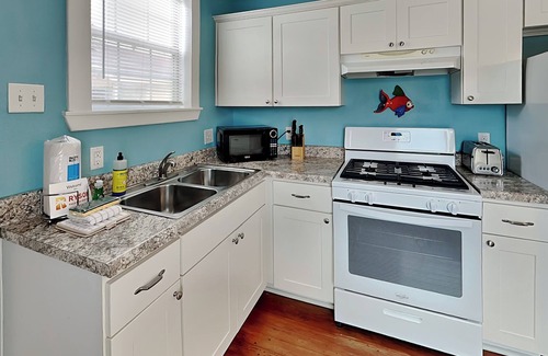 Galveston Cabaña | Sea Gem Citrine