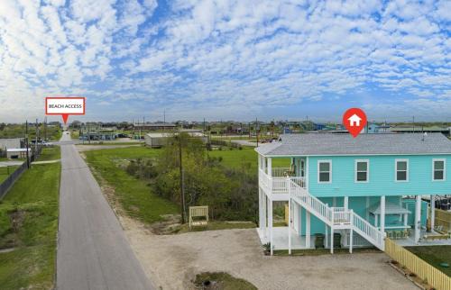 Crystal Beach Casa | Sea Glass Cottage home