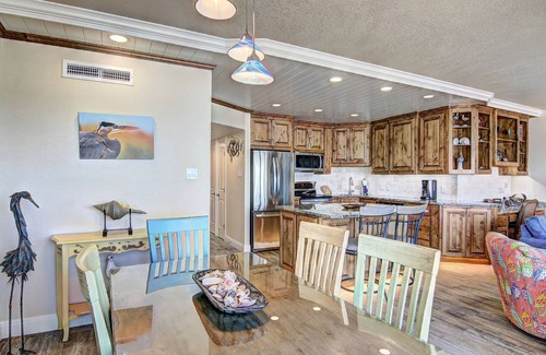 Port Aransas Condominio | Sea Gull # 806: frente a la playa de 2 dormitorios y 2 baños con vistas espectaculares y administración las 24 horas