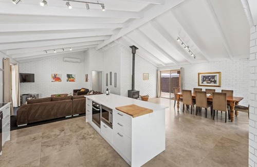 Eagle Bay Casa | Sea Gypsy