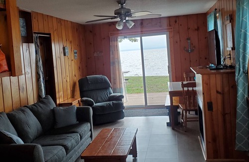 Houghton Lake Cabina | Sea Hag Resort Cabin #1