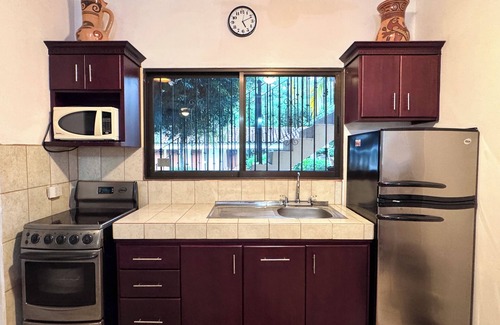 Santa Barbara Condominio | Sea Heaven Ground Floor Studio
