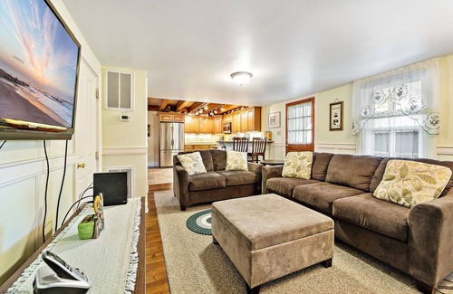West Cape May Cabaña | Sea Horse Cottage-5 Bedrooms, 3 Full Baths, 2 Half Baths, Sleeps 13