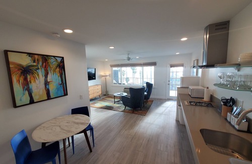 San Clemente Apartamento | Sea Horse Resort - Villa Ocean Front Suite {5, 8}