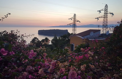 San Nicola Arcella Casa | Sea house and sunset