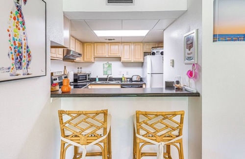 Villa Sabine Condominio | ‘Sea La Vie’ Condo: Pensacola Beach Access!
