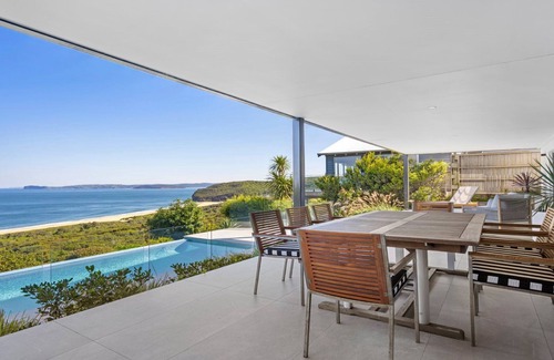 Killcare Heights Casa | Sea Mist Retreat by HolidayCo.