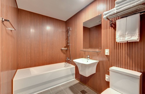 Jung-gu Hotel | Sea & Moon Tourist Hotel