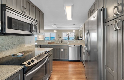 Navarre Beach Condominio | Sea Oats 4 Bedroom Condo by RedAwning