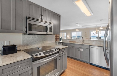 Navarre Beach Condominio | Sea Oats 4 Bedroom Condo by RedAwning