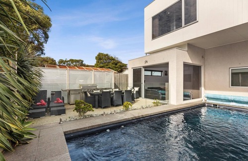 Ocean Grove Apartamento | Sea Panorama on The Parade with pool