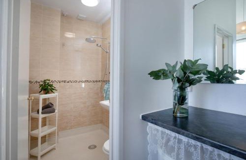 Roundham Apartamento | Sea Peeps, holiday apartment in Paignton