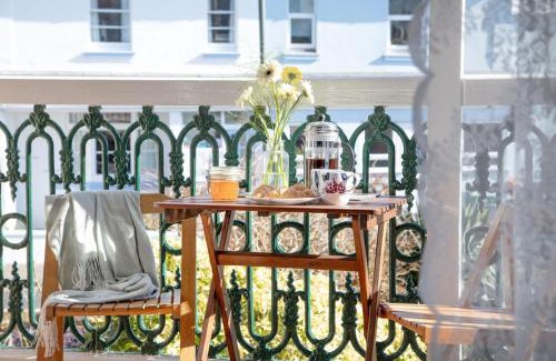 Roundham Apartamento | Sea Peeps, holiday apartment in Paignton