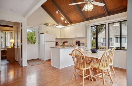 Night Heron Casa | Sea Pines - 3 bedroom 2 bath Cottage with Spectacular Lagoon View