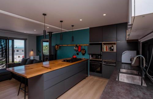 Franskraal Casa | Sea Pod Luxury Container House