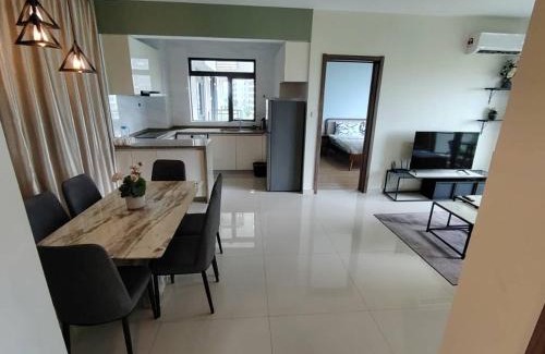 Gelang Patah Apartamento | Sea&Pool View 2-bedroom Fully Furnished Apartment Forest City #freeWIFI