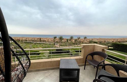 Ras Sudar Apartamento | Sea & Pool View Penthouse Chalet at Telal Sokhna