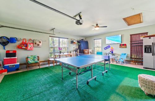 Navarre Casa | Sea Queen - 4Br 3Ba Pool 5miles to Beach
