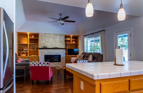 Templeton Casa | Sea Rock Ranch-Wine Country Living at it's Best! Pet Friendly! New Spa!