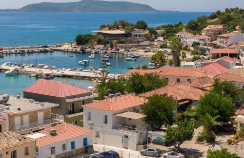Foinikounta Casa | Sea & Salt Boutique Apartment 1