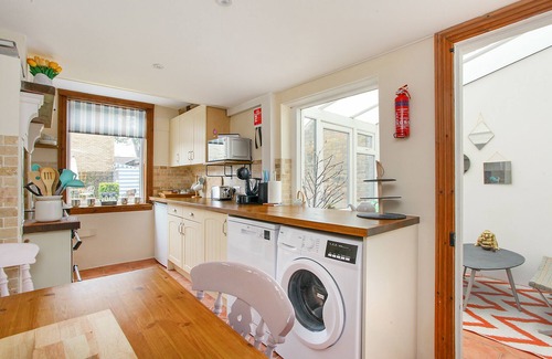 Deal Casa | Sea Salt Cottage - Dog friendly, mins to beach, Nr to many Golf clubs