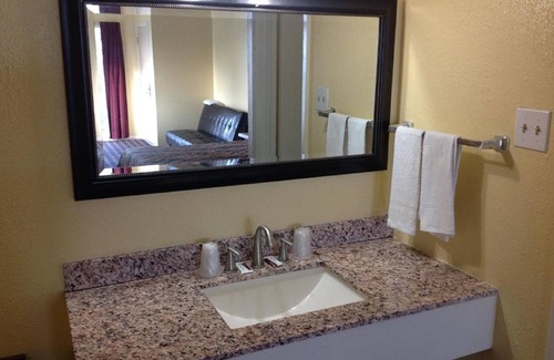 North Beach Hotel | Sea Shell Inn Motel