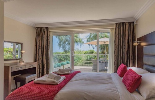 Westbourne Casa | Sea Spirit