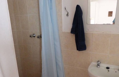 Margate Beach Apartamento | Sea Spray - Private Studio Apartment with swimming pool
