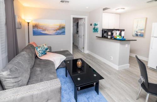 East Fort Lauderdale Hotel | Sea Star Suites by the Sea