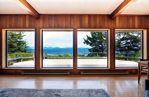 Quadra Island Casa | Sea Stone Quadra House