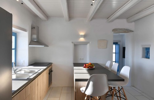Santa Maria Casa | Sea Swell Villa 2 - elegante casa con piscina compartida