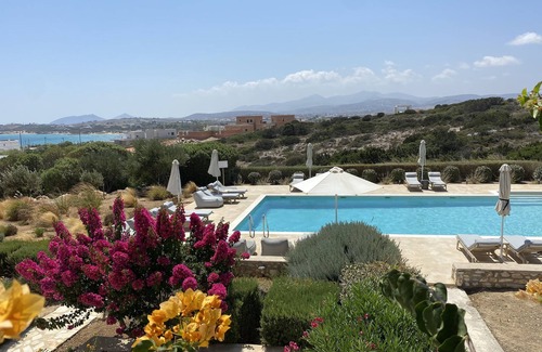 Santa Maria Casa | Sea Swell Villa 2 - elegante casa con piscina compartida
