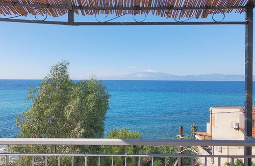 Lazzaro Apartamento | Sea Terrace