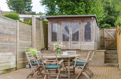 Hythe Casa | Sea to Sea by Keepers Cottages