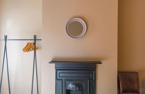 Hythe Casa | Sea to Sea by Keepers Cottages