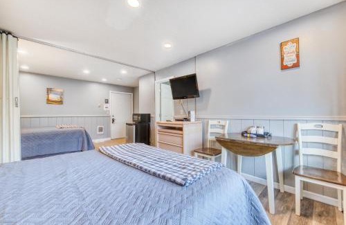 Rockaway Beach Hotel | Sea Treasures Inn #103 & #104
