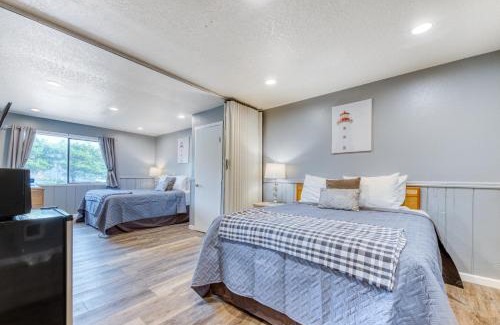 Rockaway Beach Hotel | Sea Treasures Inn #103 & #104