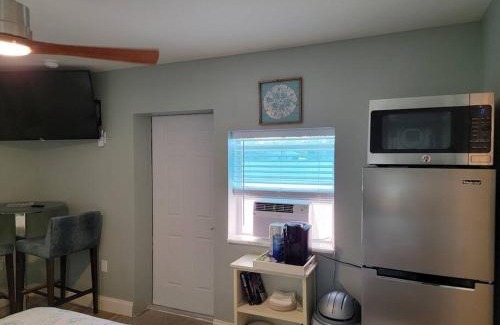 Bonita Shores Apartamento | Sea Urchin - Amazing Private Suite Large Bath 3.3mi 2 Beach