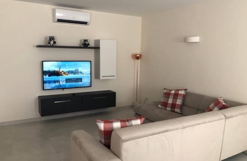 Marsaskala Apartamento | Sea View 2 Bed Apartment Close To Beach Hpi7738