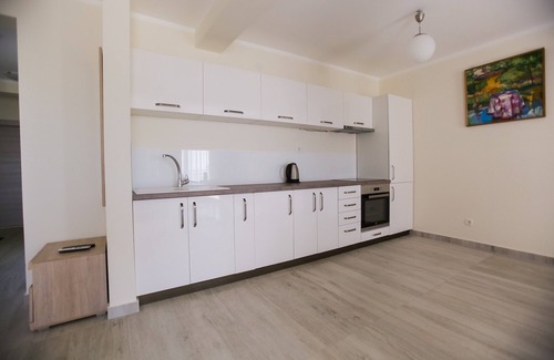 Kaluđerac Apartamento | Apartamento asequible con vista al mar para hasta 6 personas