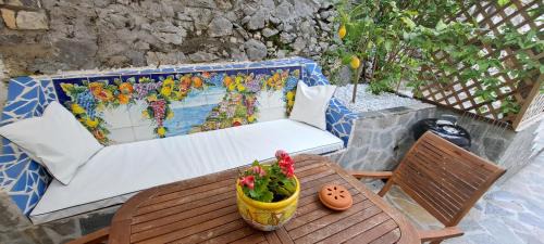Conca dei Marini Cama Y Desayuno | Sea View Apartments Amalfi Coast by Amalfi Coast with Locals