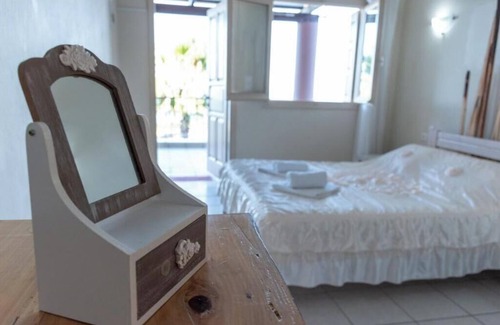 Agios Georgios Complejo | Sea view apartment