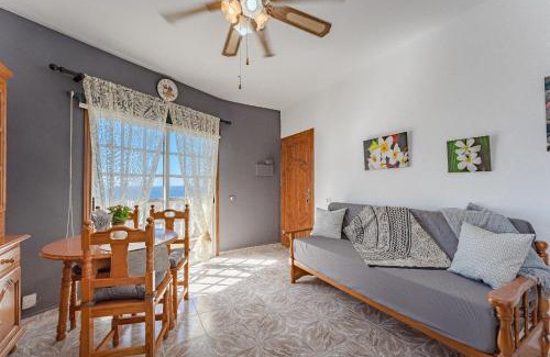 Los Gavilanes Apartamento | Sea View Apartment Grey Fanta Sea